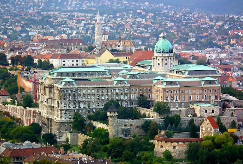 Apartment Charming Castle View Suite With Giant Balcony Budapest Hungary